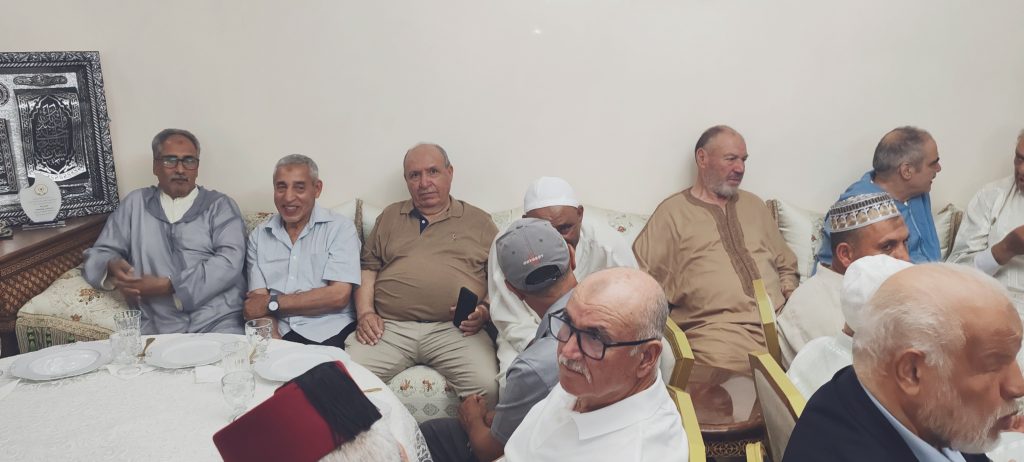 منزل عمدة وجدة.. تحول الى قبلة للنخب والمواطنين والمناسبة رجوعه من حج ميمون插图2
