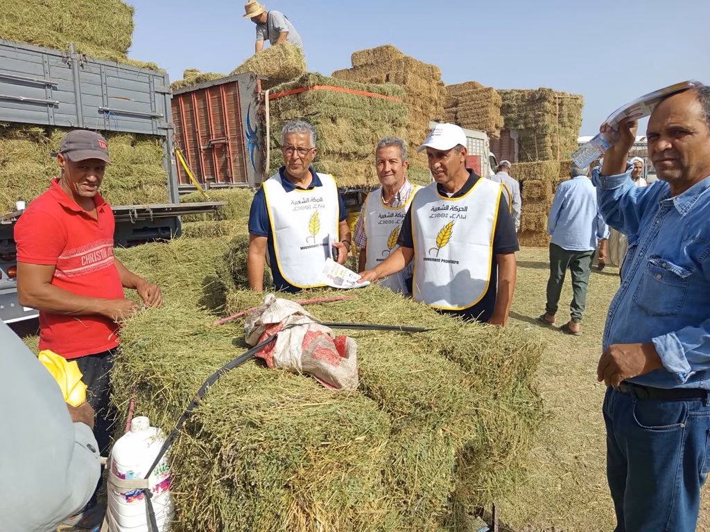 محطة سوق سيدي موسى لمهاية: رجال الحركة الشعبية يجددون العهد مع المواطنين ومختلف الفئات المهنية والتجارية..插图2 محطة سوق سيدي موسى لمهاية: رجال الحركة الشعبية يجددون العهد مع المواطنين ومختلف الفئات المهنية والتجارية..插图2