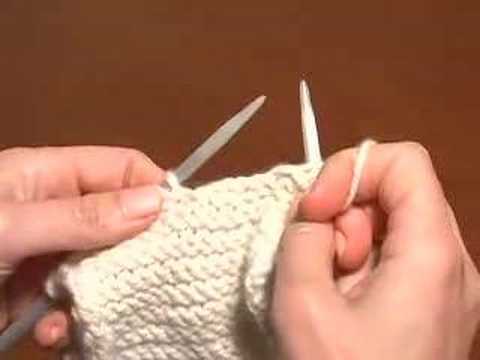 Lions Den: Knitting the Keyhole in a Scarf