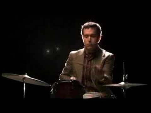 Twinset – Just The Way You Are (Official Music Video)