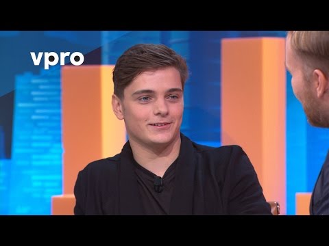 Martin Garrix – Zondag met Lubach (S03)